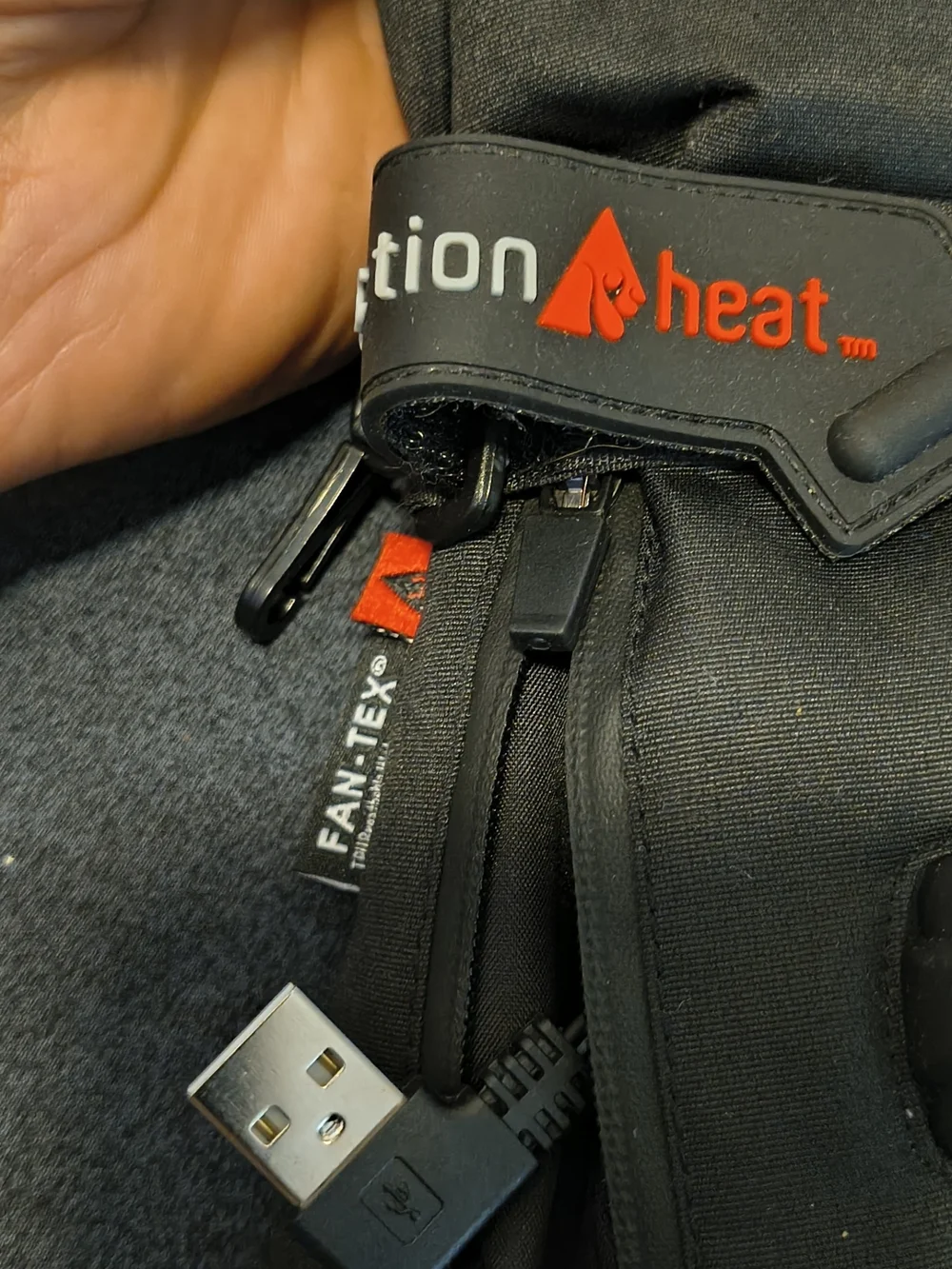 N/A stay warm